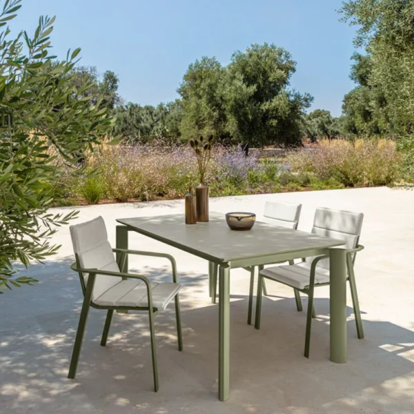Milo ceramic Dining Table - Image 5