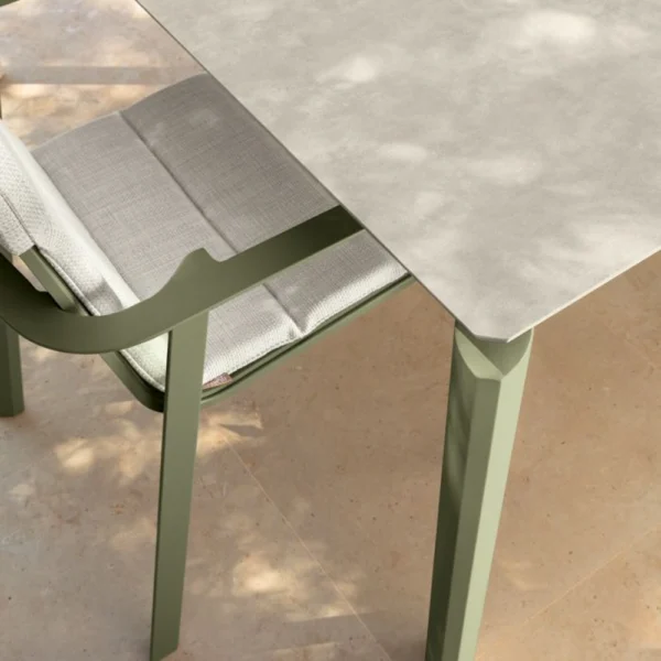 Milo ceramic Dining Table - Image 4