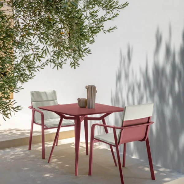 Milo Dining Table - Image 3