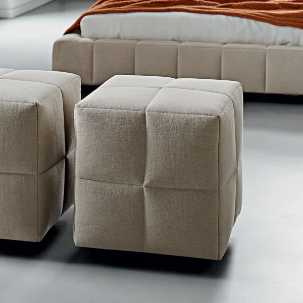 Squaring bench and pouf - Image 4