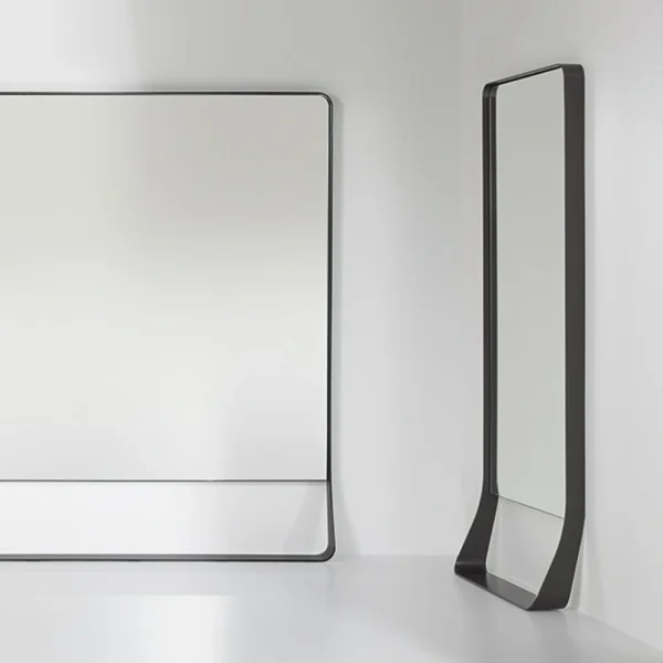 Narciso mirror