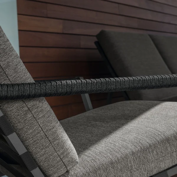 Cottage Sofa - Image 4