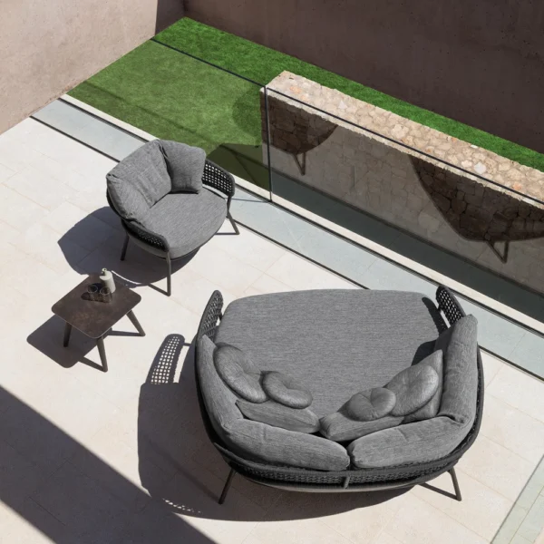 Moon//Alu Side Table - Image 3