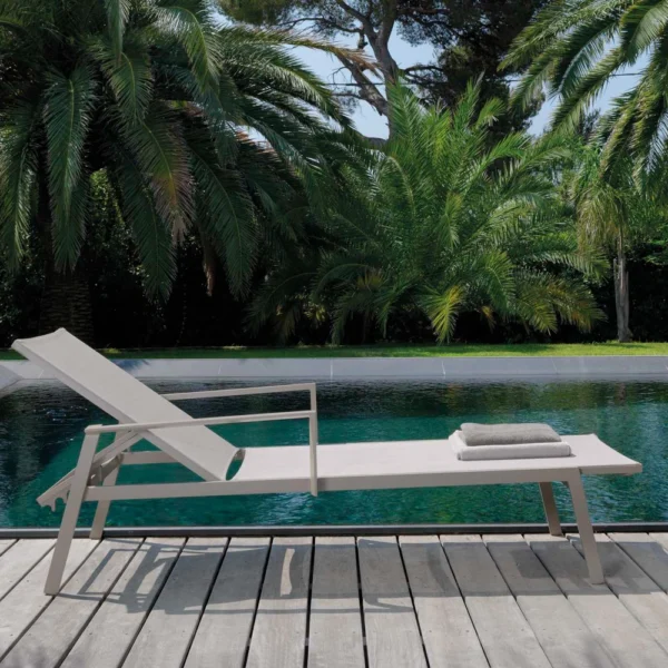 Touch Living Sofa - Image 10