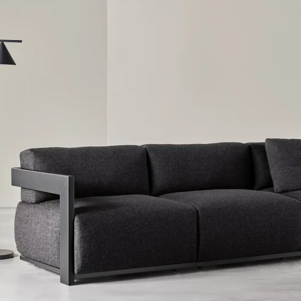 CLAUD SOFA 4