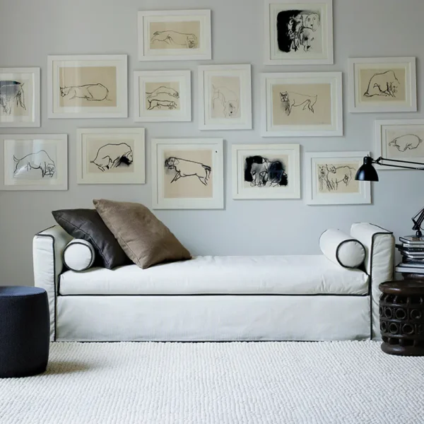 LAW SOFA 2