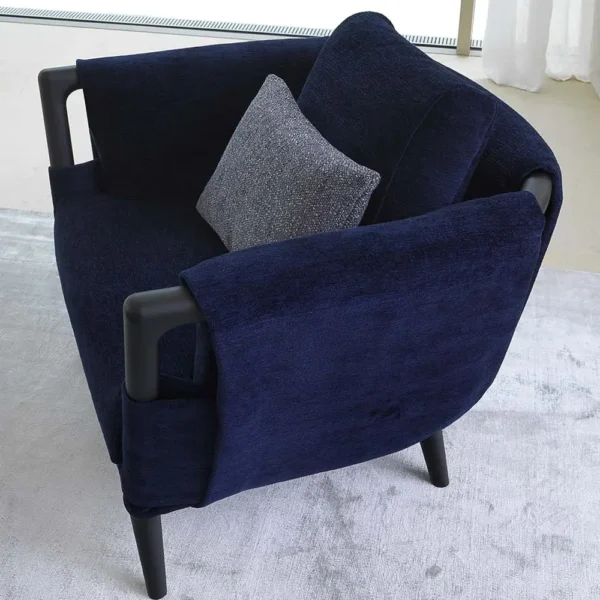 Gaudí - Armchair 2