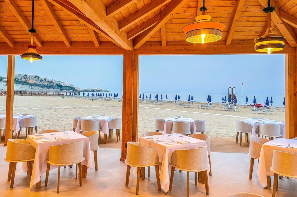 Talenti: The Best Outdoor Furniture Brand? 14 Hotel pizzomunno Vieste 02 2