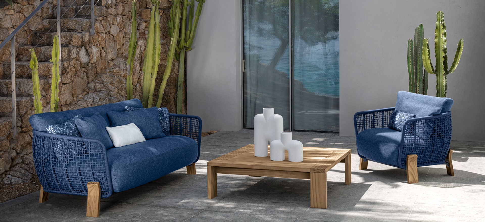 Titans of Luxury Furniture Brands: A Comprehensive Comparison 12 argo7