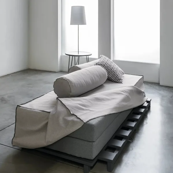 LC nightstand - Image 4