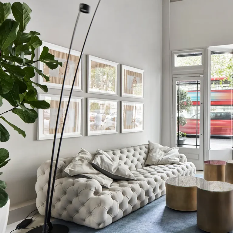 Why the Tufted Leather Sofa Is the Soul of Sophisticated Italian Interiors 3 tufted leather sofa